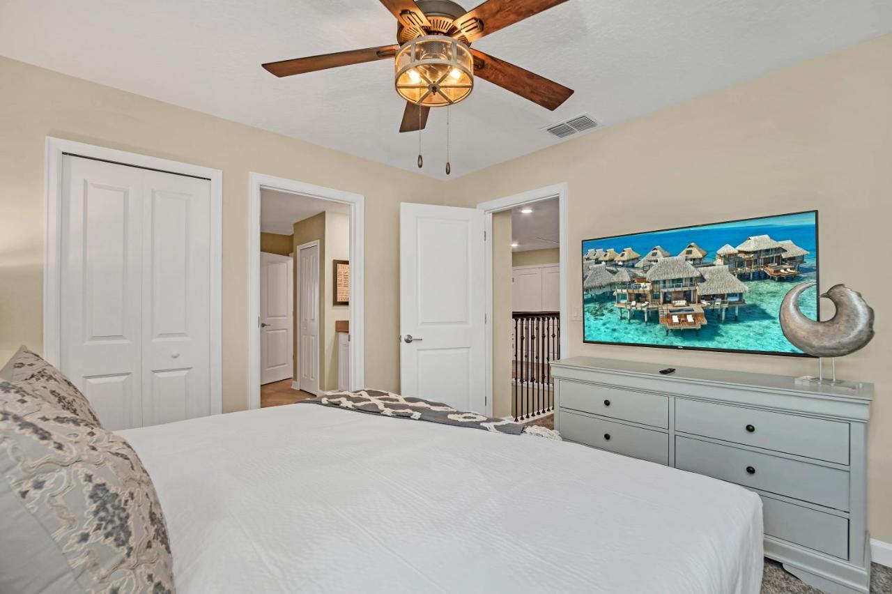 Holiday home Large Villa, Private Poolgame Roommovie Theater *