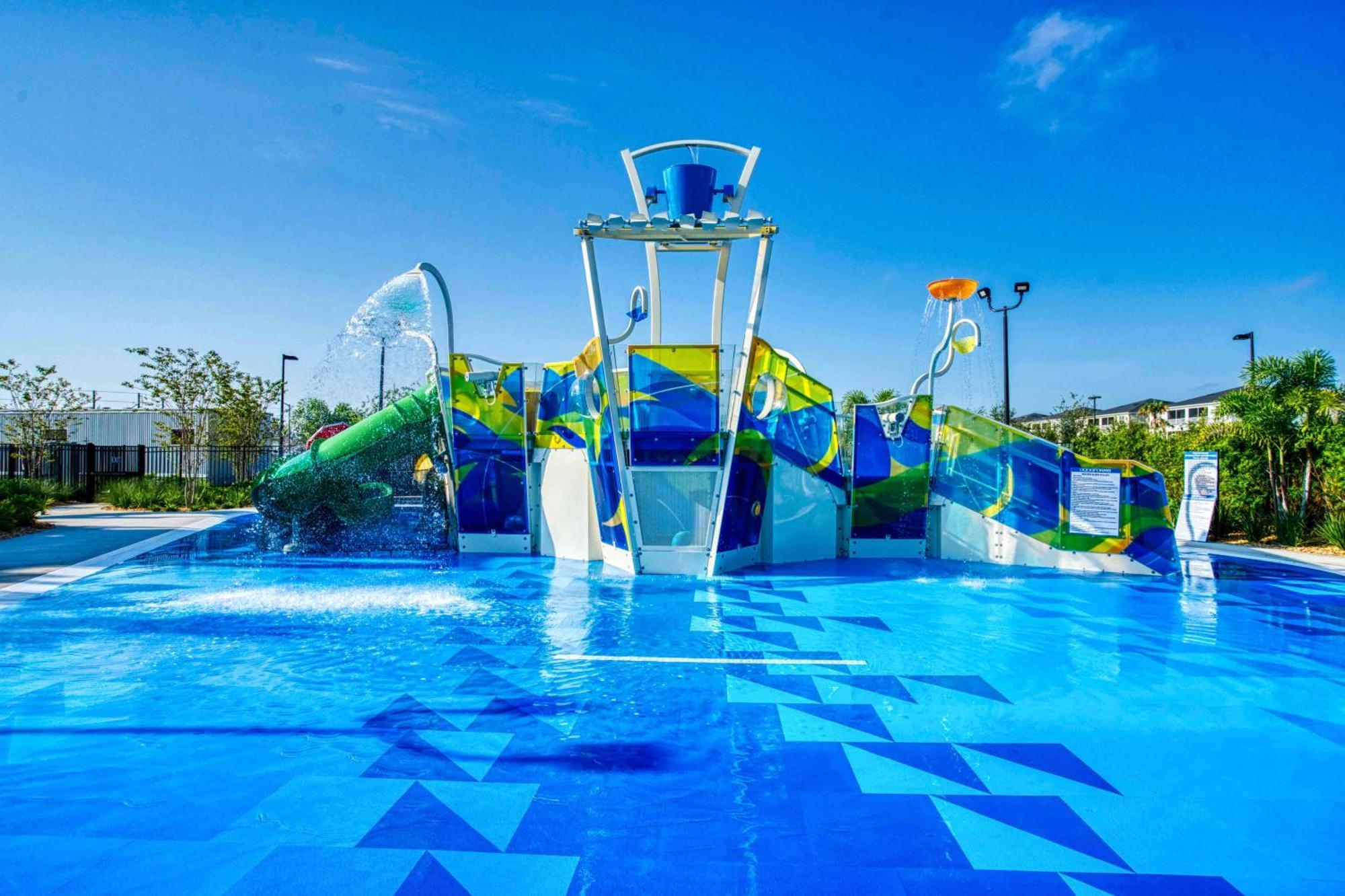 Large Villa, Private Poolgame Roommovie Theater Holiday home *